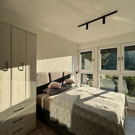 Stan Na Dan 4, Apartmán *