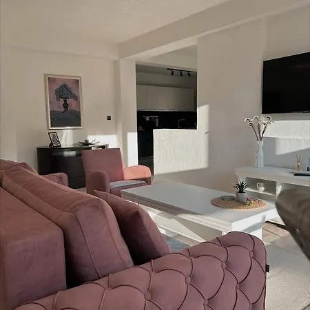Stan Na Dan 4, Apartment Sarajevo